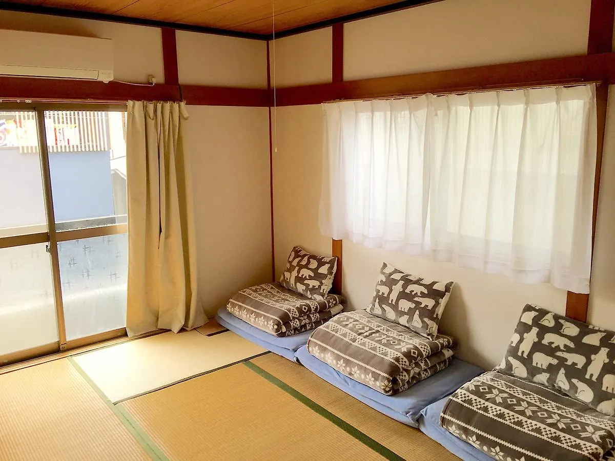Osaka Guesthouse Sayuri Honkan Affittacamere